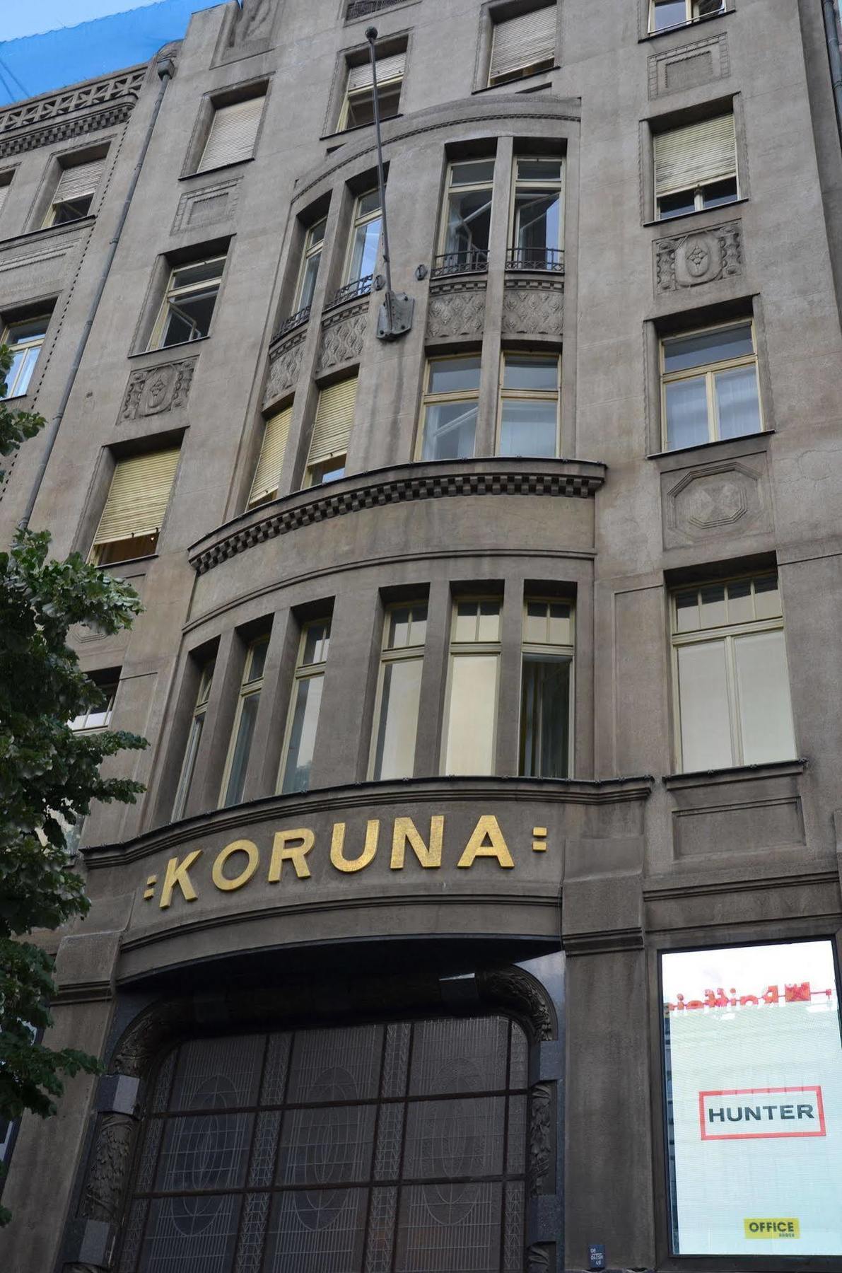 Merchants Crown Suites And Spa Prag Exteriör bild