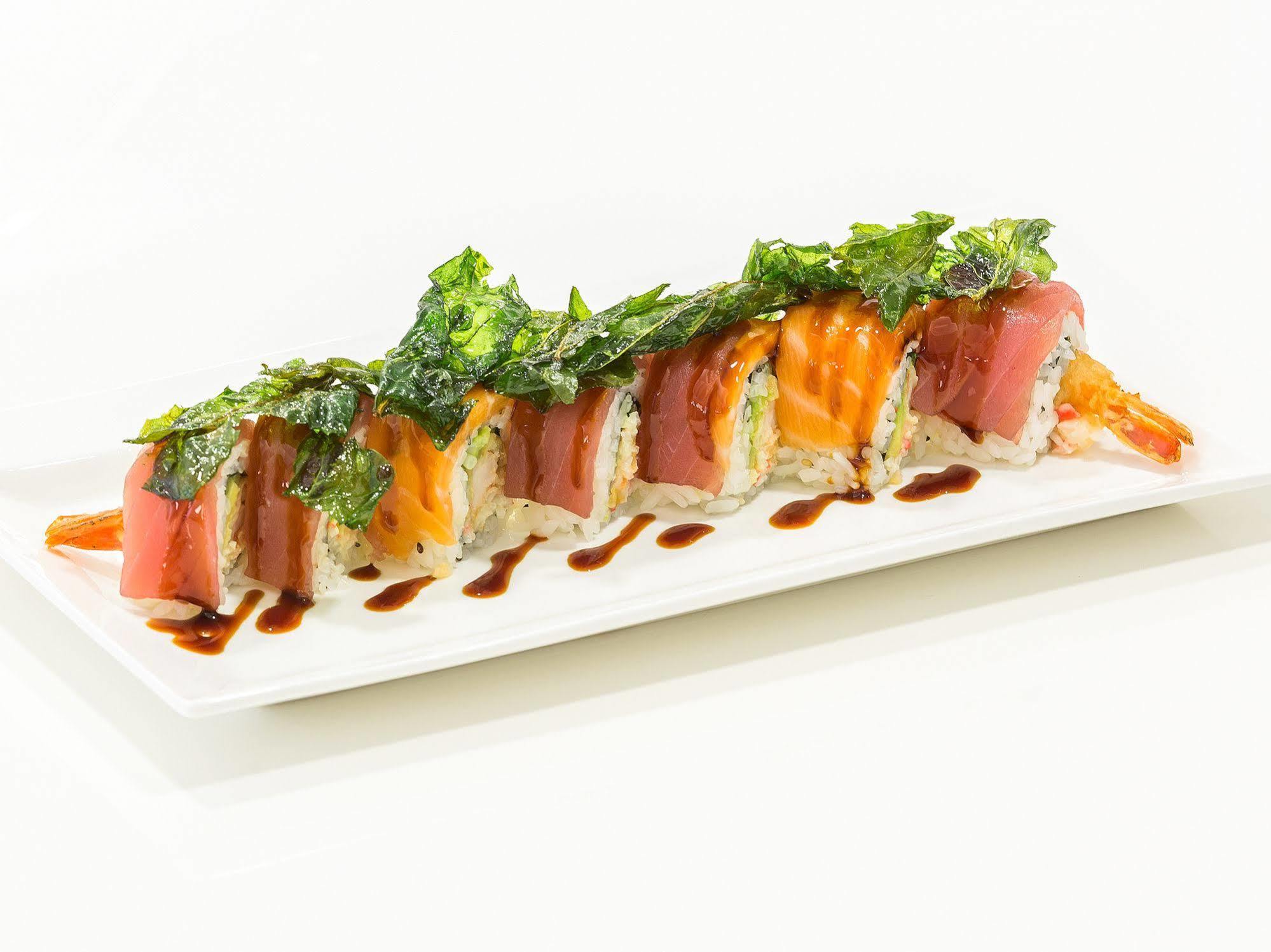 Merchants Crown Suites And Spa Prag Exteriör bild A sushi roll